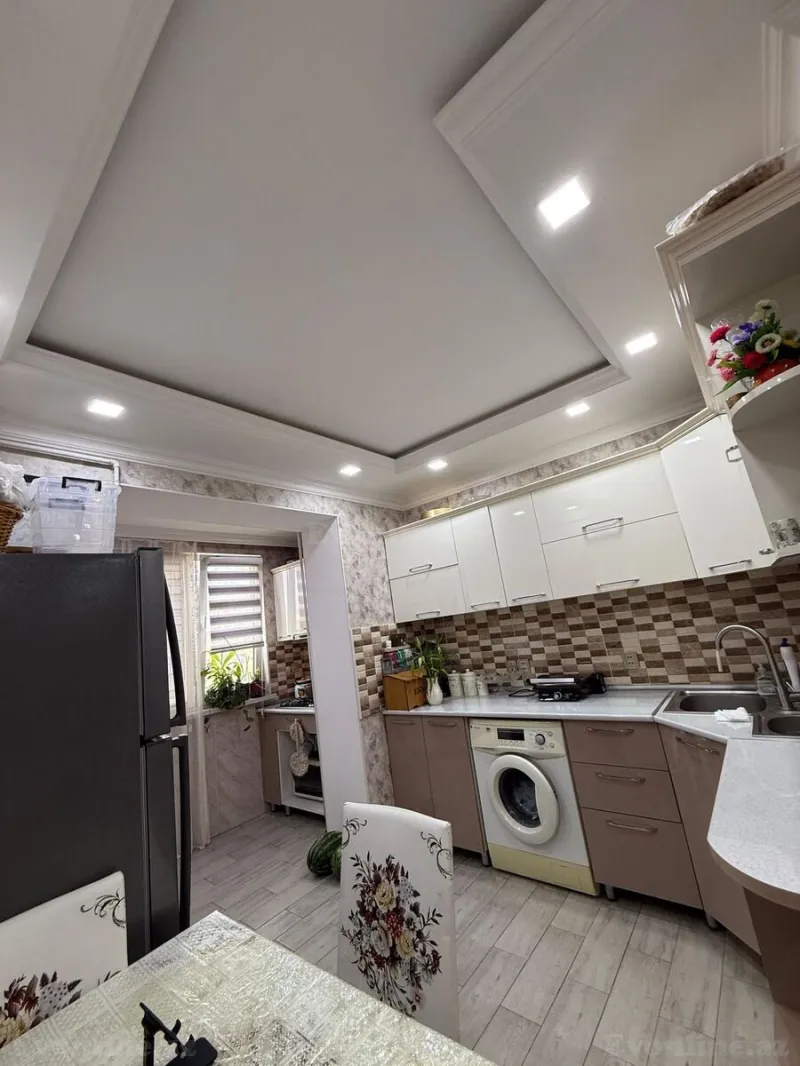 Satılır 3 otaqlı Mənzil Köhnə tikili 75 m² 8-ci mikrorayon - şəkil 10