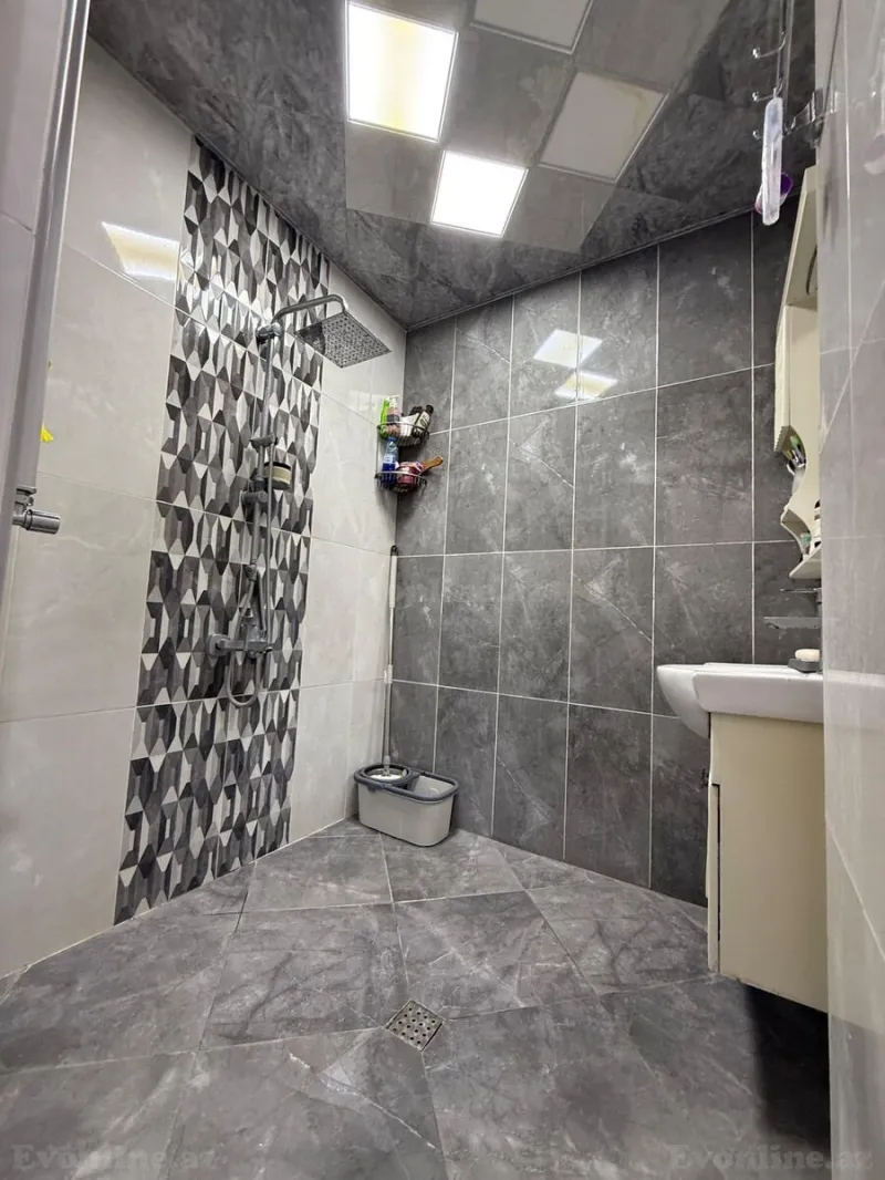 Satılır 3 otaqlı Mənzil Köhnə tikili 75 m² 8-ci mikrorayon - şəkil 14