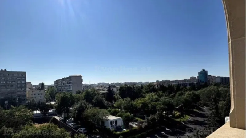 Kirayə verilir 3 otaqlı Mənzil Yeni tikili 80 m² Gənclik m.