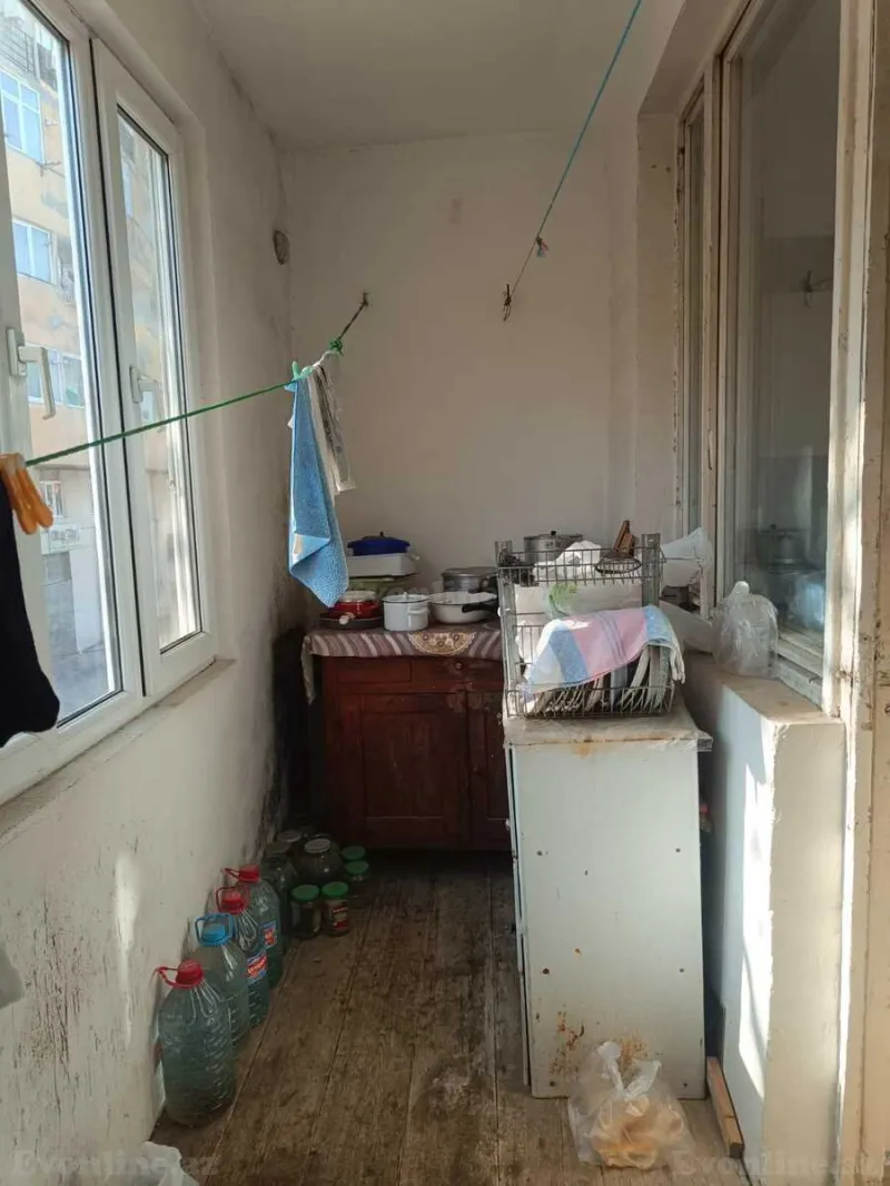 Satılır 3 otaqlı Mənzil Köhnə tikili 90 m² Nərimanov r. - şəkil 6