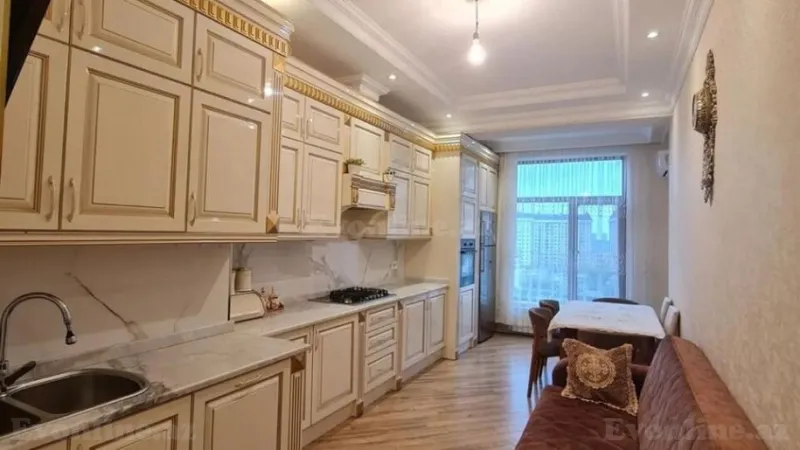 Satılır 4 otaqlı Mənzil Yeni tikili 178 m² Nəriman Nərimanov m. - şəkil 4