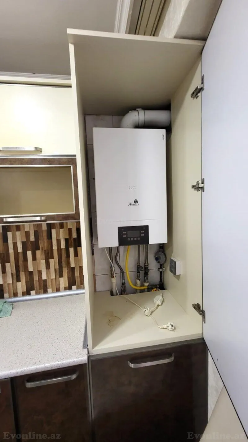 Satılır 3 otaqlı Mənzil Köhnə tikili 85 m² Nəsimi r. - şəkil 12