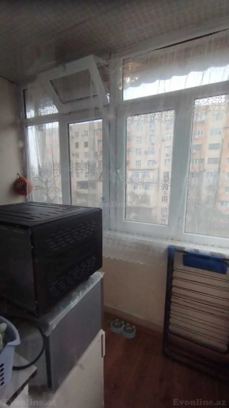 Satılır 2 otaqlı Mənzil Köhnə tikili 55 m² 8-ci mikrorayon - şəkil 16