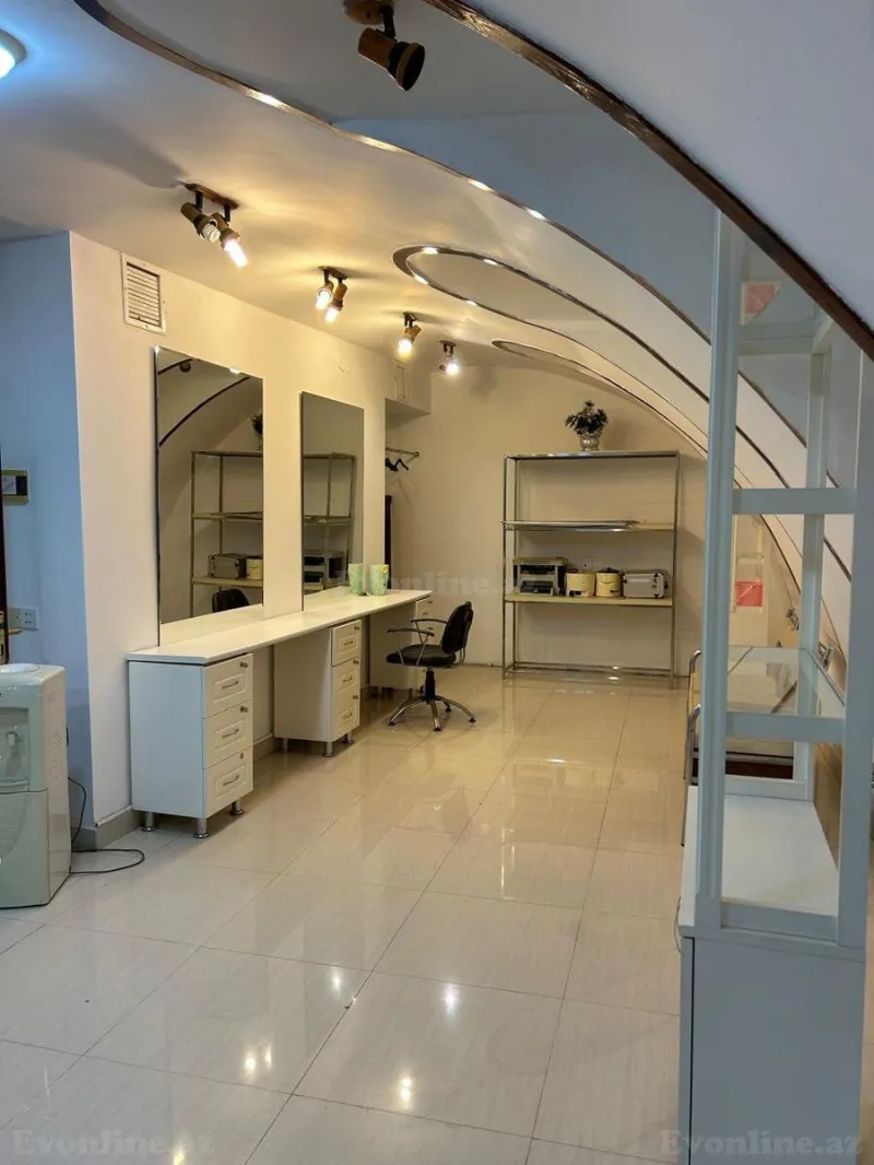 Kirayə verilir Obyekt 170 m² İçərişəhər m. - şəkil 3