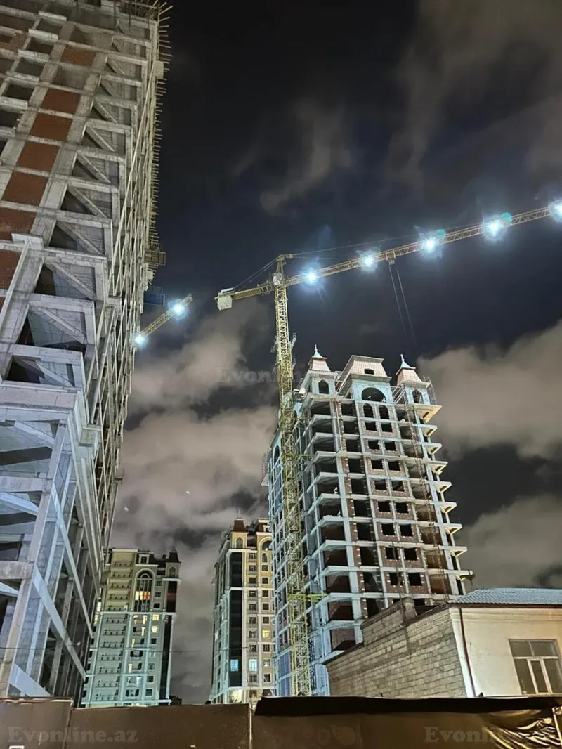 Satılır 2 otaqlı Mənzil Yeni tikili 85 m² 28 May m. - şəkil 2