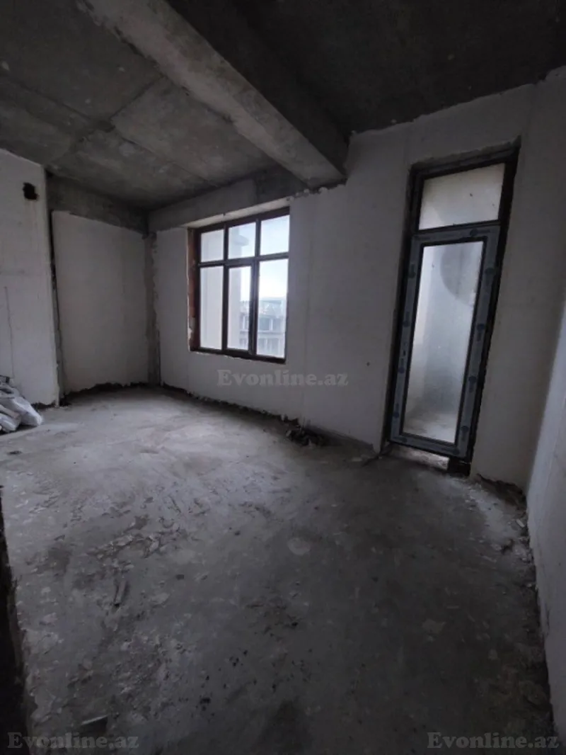 Satılır 2 otaqlı Mənzil Yeni tikili 85 m² 28 May m. - şəkil 3