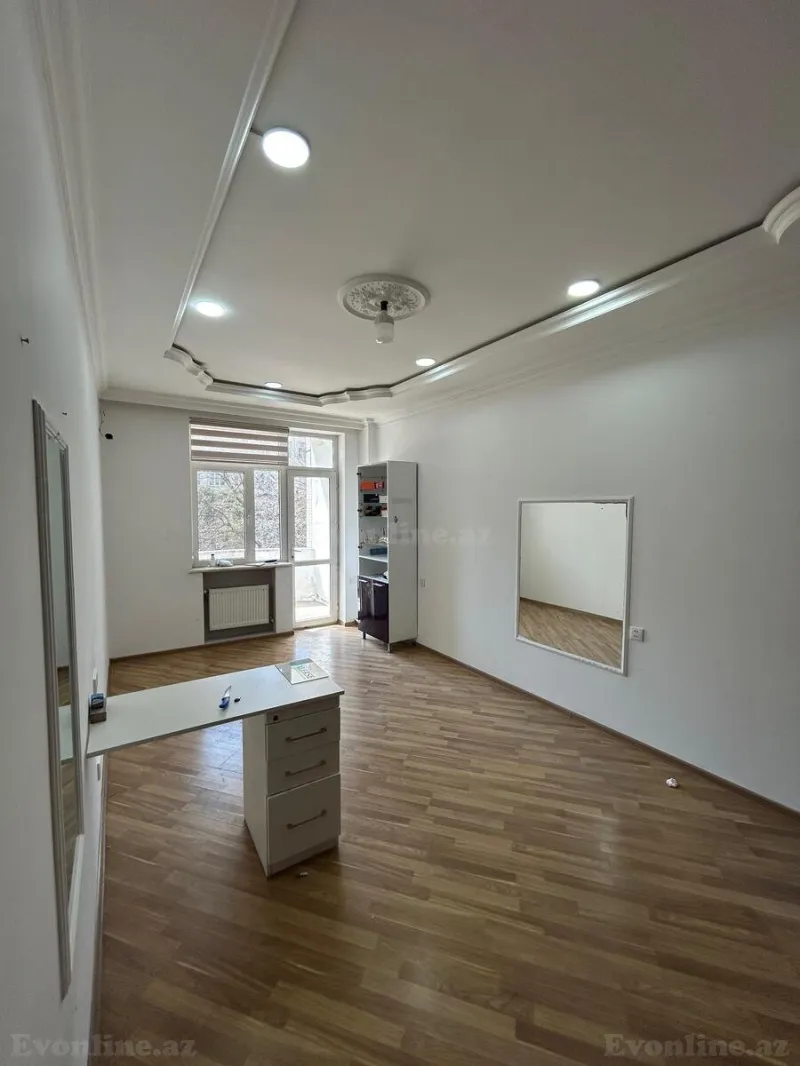 Satılır 5 otaqlı Mənzil Yeni tikili 200 m² Nəriman Nərimanov m. - şəkil 8