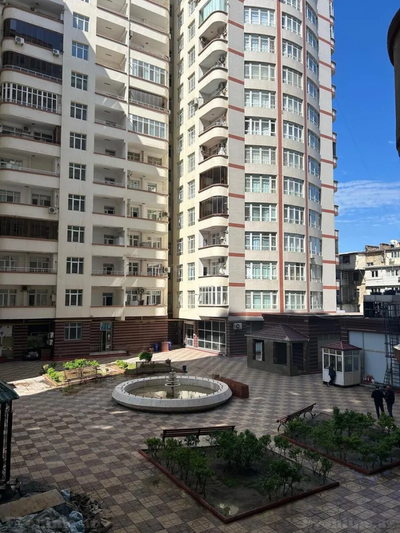 Satılır 5 otaqlı Mənzil Yeni tikili 200 m² Nəriman Nərimanov m. - şəkil 12