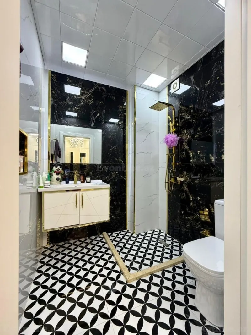 Satılır 2 otaqlı Mənzil Yeni tikili 65 m² Suraxanı r. - şəkil 5