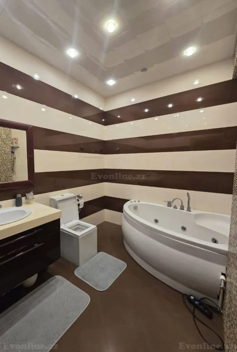 Satılır 3 otaqlı Mənzil Yeni tikili 156 m² 8 Noyabr m. - şəkil 11