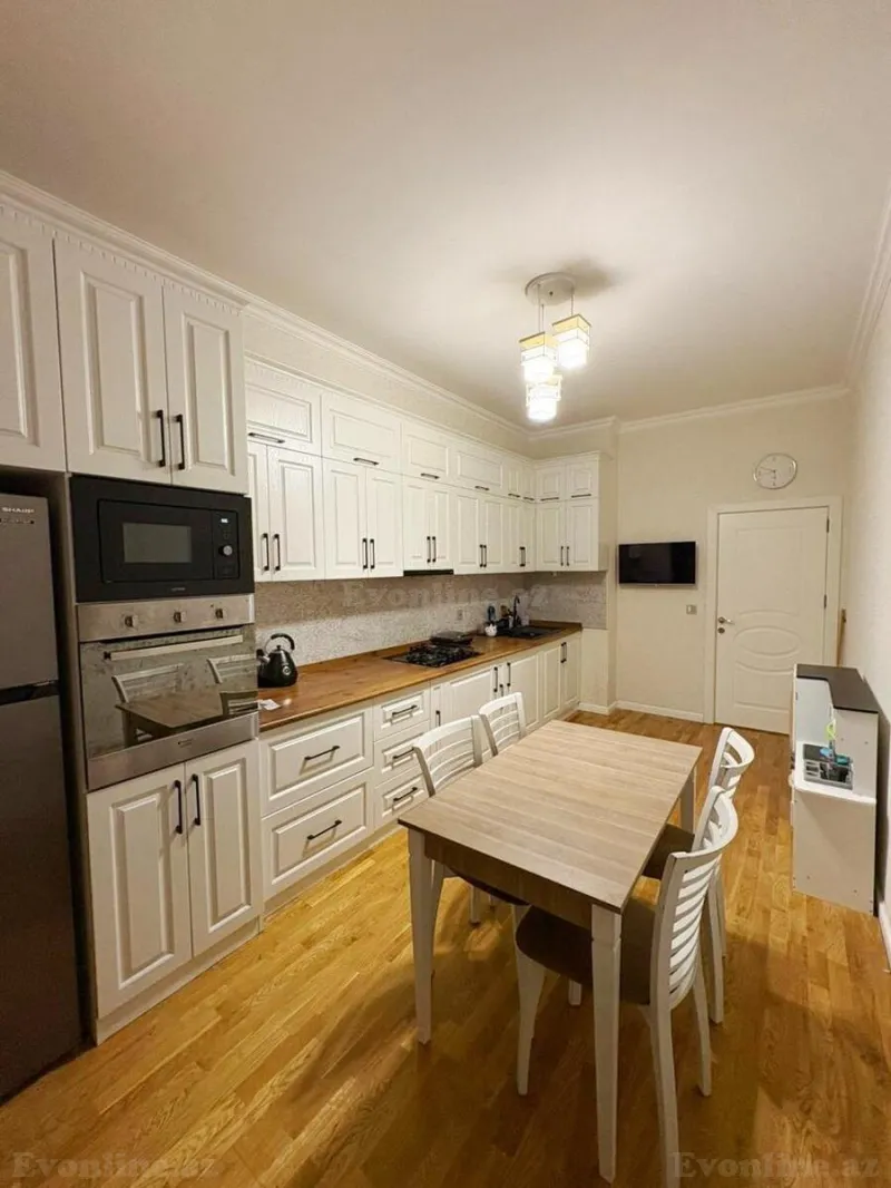 Satılır 3 otaqlı Mənzil Yeni tikili 105 m² Qara Qarayev m. - şəkil 6