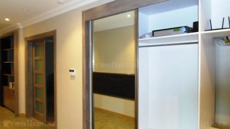 Kirayə verilir 5 otaqlı Mənzil Yeni tikili 250 m² Nəsimi r. - şəkil 3