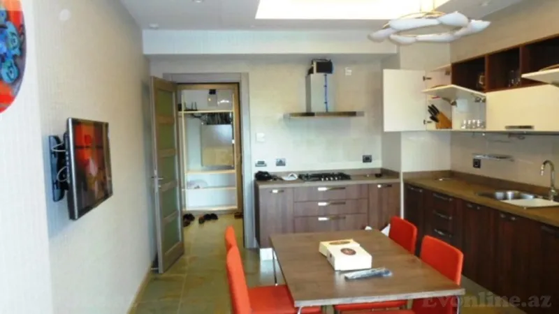 Kirayə verilir 5 otaqlı Mənzil Yeni tikili 250 m² Nəsimi r. - şəkil 5