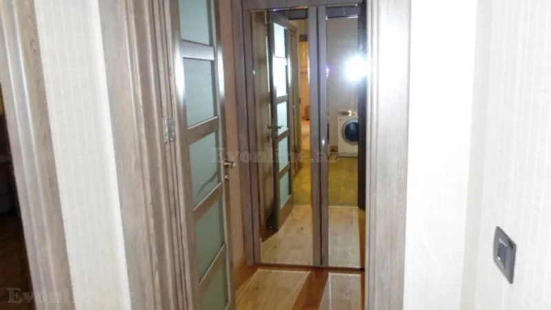 Kirayə verilir 5 otaqlı Mənzil Yeni tikili 250 m² Nəsimi r. - şəkil 19