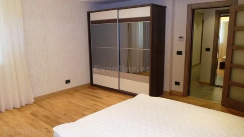 Kirayə verilir 5 otaqlı Mənzil Yeni tikili 250 m² Nəsimi r. - şəkil 21