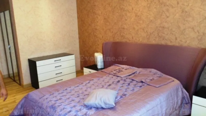 Kirayə verilir 5 otaqlı Mənzil Yeni tikili 250 m² Nəsimi r. - şəkil 23