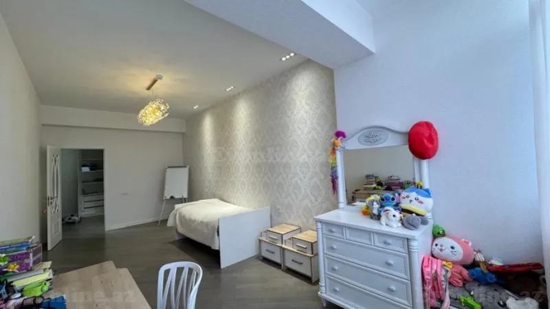 Satılır 6 otaqlı Mənzil Yeni tikili 270 m² Qara Qarayev m. - şəkil 11