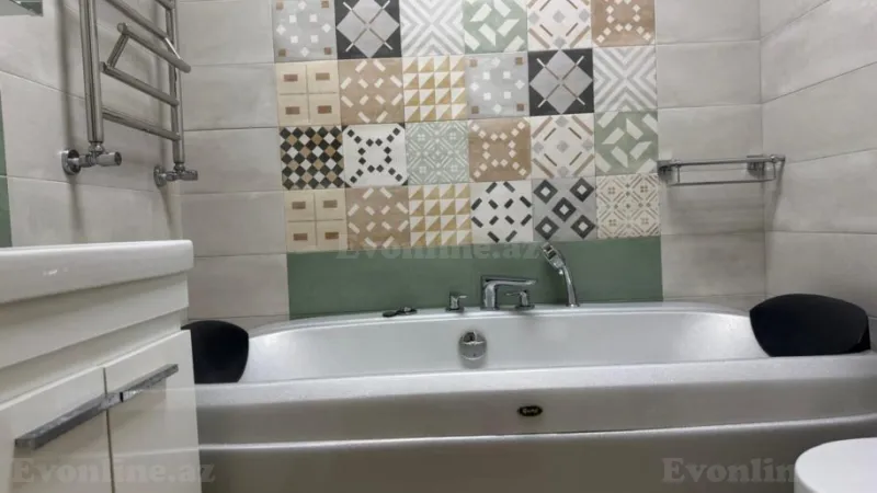 Satılır 6 otaqlı Mənzil Yeni tikili 270 m² Qara Qarayev m. - şəkil 19