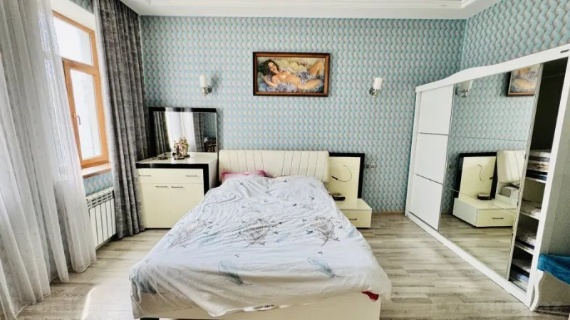 Kirayə verilir 2 otaqlı Mənzil Köhnə tikili 75 m² Sahil m. - şəkil 3