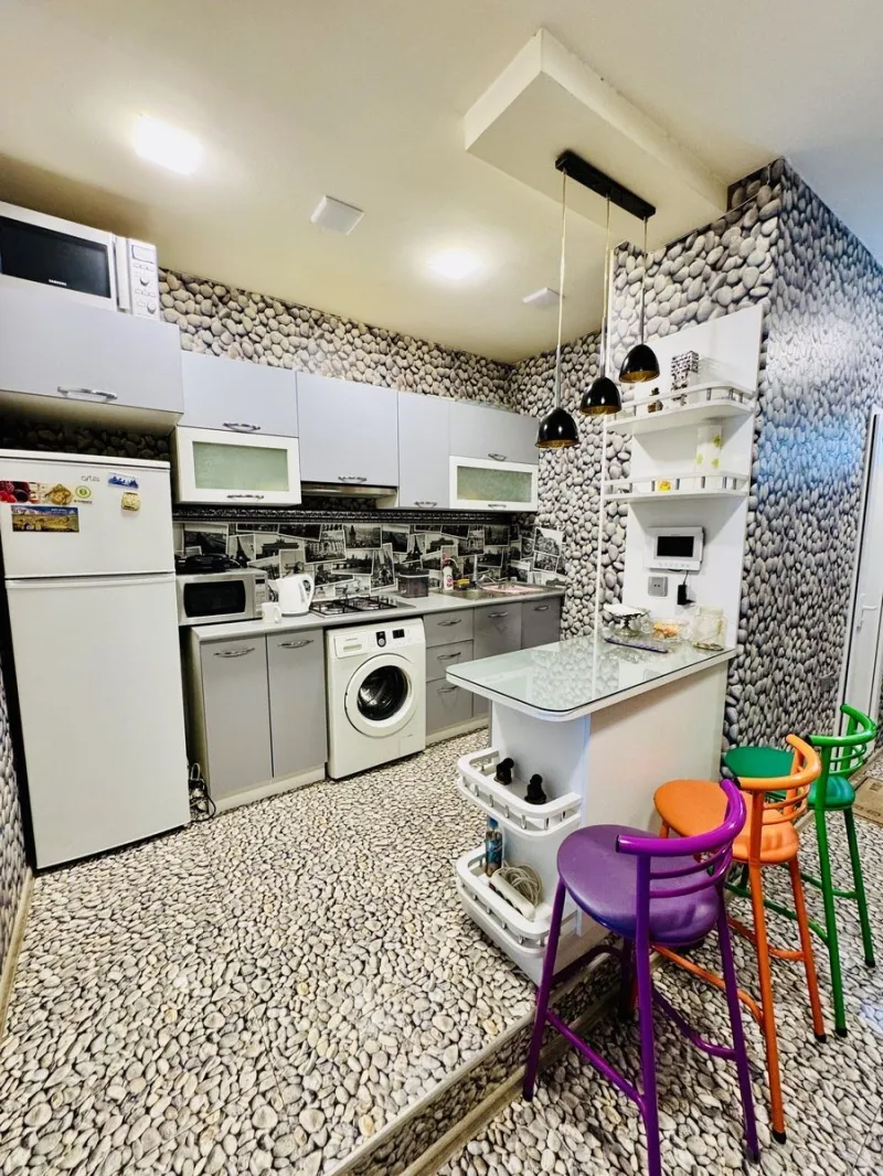 Kirayə verilir 2 otaqlı Mənzil Köhnə tikili 75 m² Sahil m. - şəkil 5