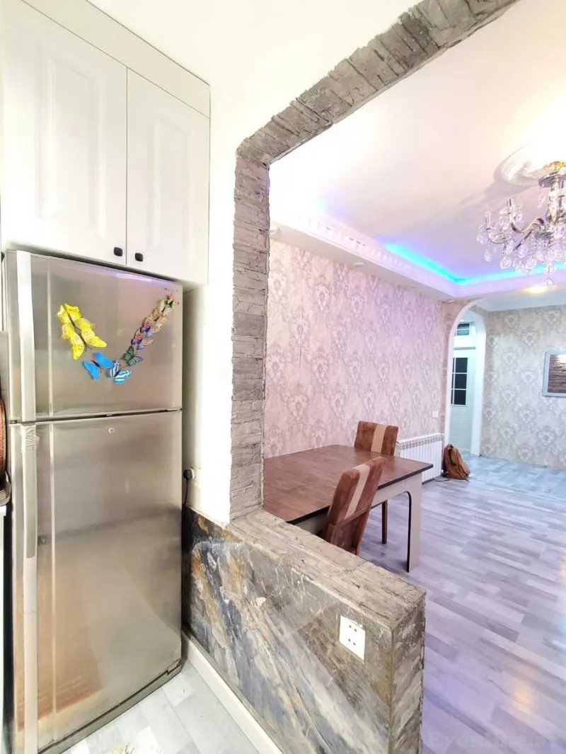 Satılır 3 otaqlı Mənzil Köhnə tikili 80 m² Əhmədli m. - şəkil 8