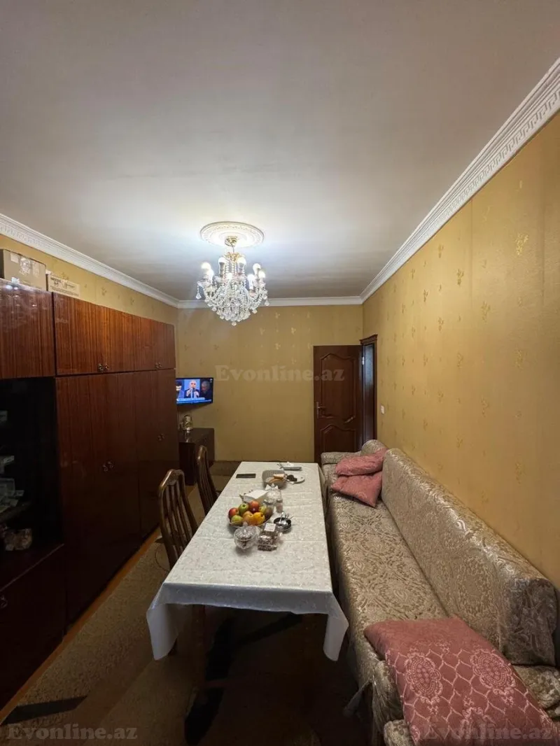 Satılır 4 otaqlı Mənzil Köhnə tikili 100 m² Yeni Yasamal - şəkil 4