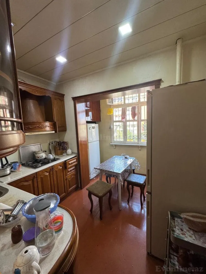 Satılır 4 otaqlı Mənzil Köhnə tikili 100 m² Yeni Yasamal - şəkil 9