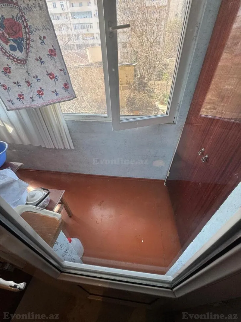 Satılır 4 otaqlı Mənzil Köhnə tikili 100 m² Yeni Yasamal - şəkil 10