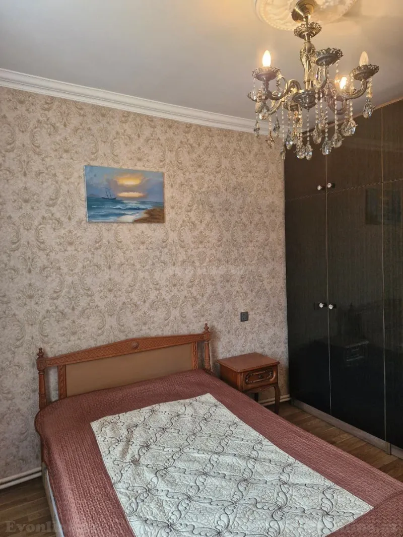 Satılır 2 otaqlı Mənzil Köhnə tikili 50 m² Xətai r. - şəkil 3