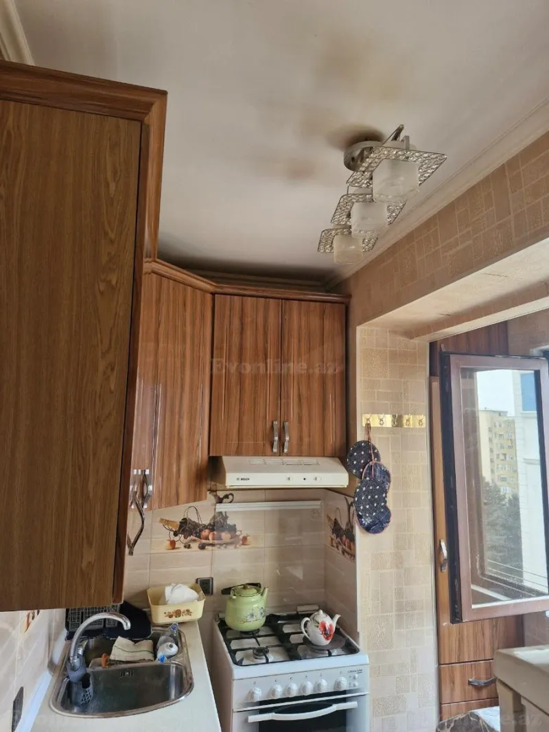 Satılır 2 otaqlı Mənzil Köhnə tikili 50 m² Xətai r. - şəkil 10