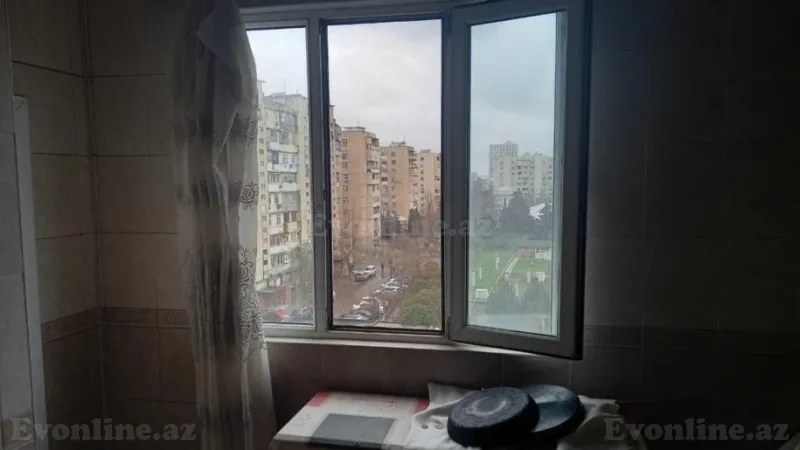 Satılır 3 otaqlı Mənzil Köhnə tikili 85 m² Azadlıq prospekti m. - şəkil 8