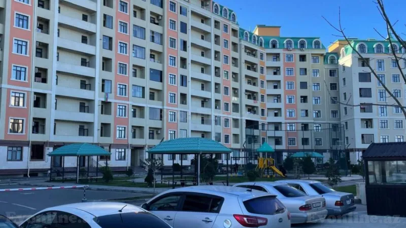 Kirayə verilir 4 otaqlı Mənzil Yeni tikili 143 m² Sumqayıt - şəkil 28