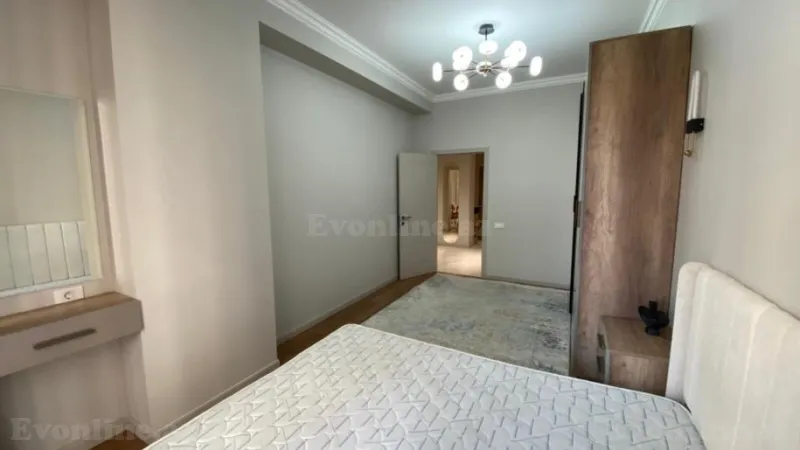 Kirayə verilir 3 otaqlı Mənzil Yeni tikili 95 m² Gənclik m. - şəkil 9