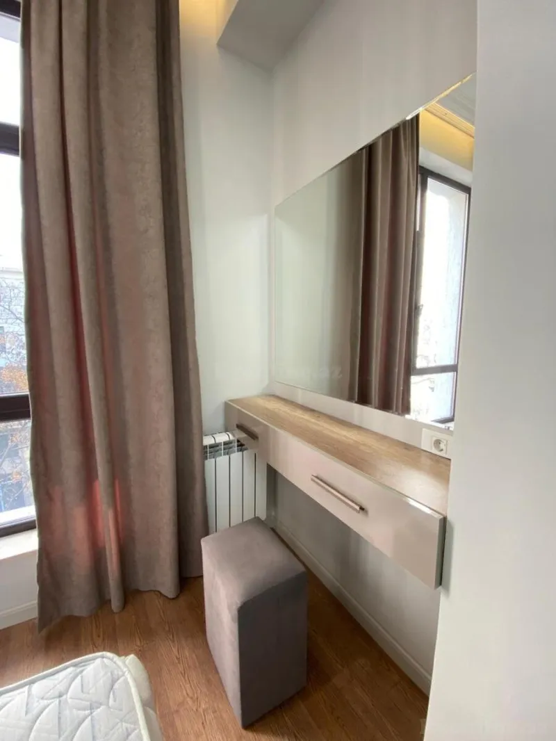 Kirayə verilir 3 otaqlı Mənzil Yeni tikili 95 m² Gənclik m. - şəkil 26