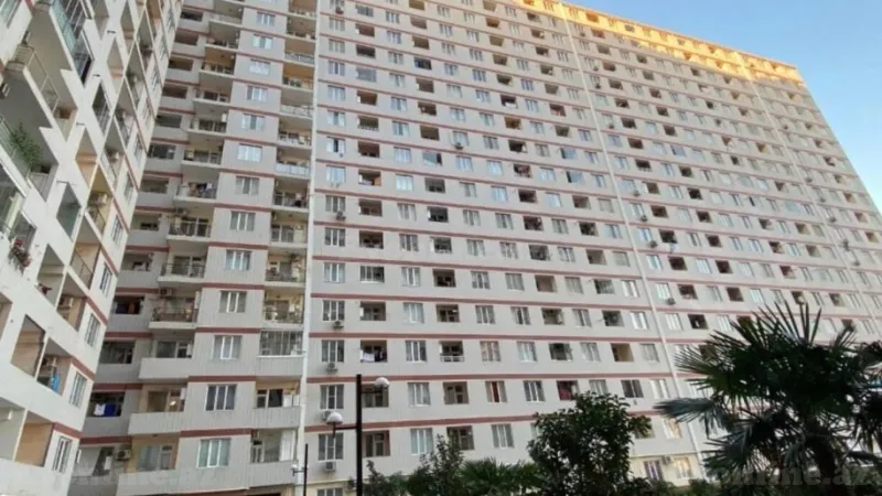 Satılır 3 otaqlı Mənzil Yeni tikili 130 m² 20 Yanvar m. - şəkil 2