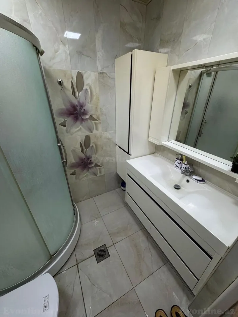 Kirayə verilir 3 otaqlı Mənzil Köhnə tikili 110 m² Elmlər Akademiyası m. - şəkil 4