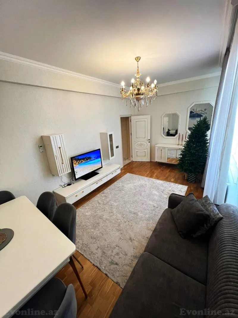 Satılır 2 otaqlı Mənzil Yeni tikili 70 m² İnşaatçılar m. - şəkil 2