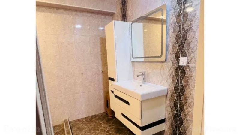 Kirayə verilir 3 otaqlı Mənzil Yeni tikili 125 m² Xalqlar Dostluğu m. - şəkil 9