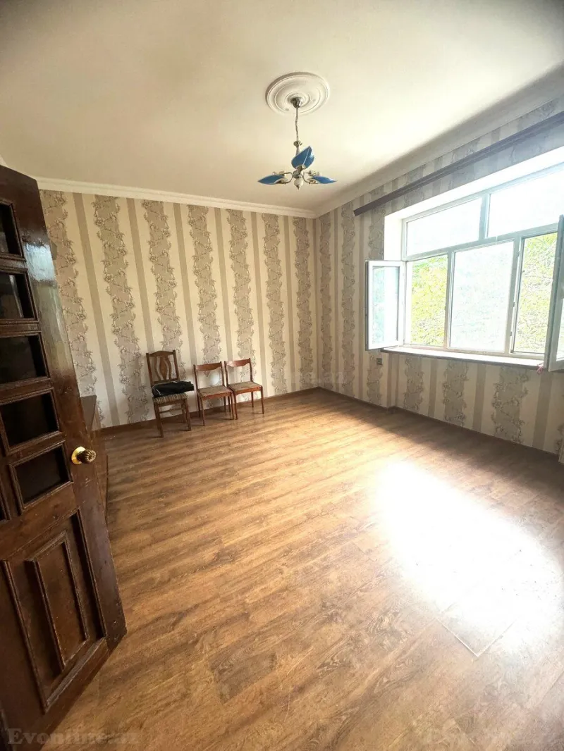 Satılır 2 otaqlı Mənzil Köhnə tikili 45 m² 28 May m. - şəkil 7