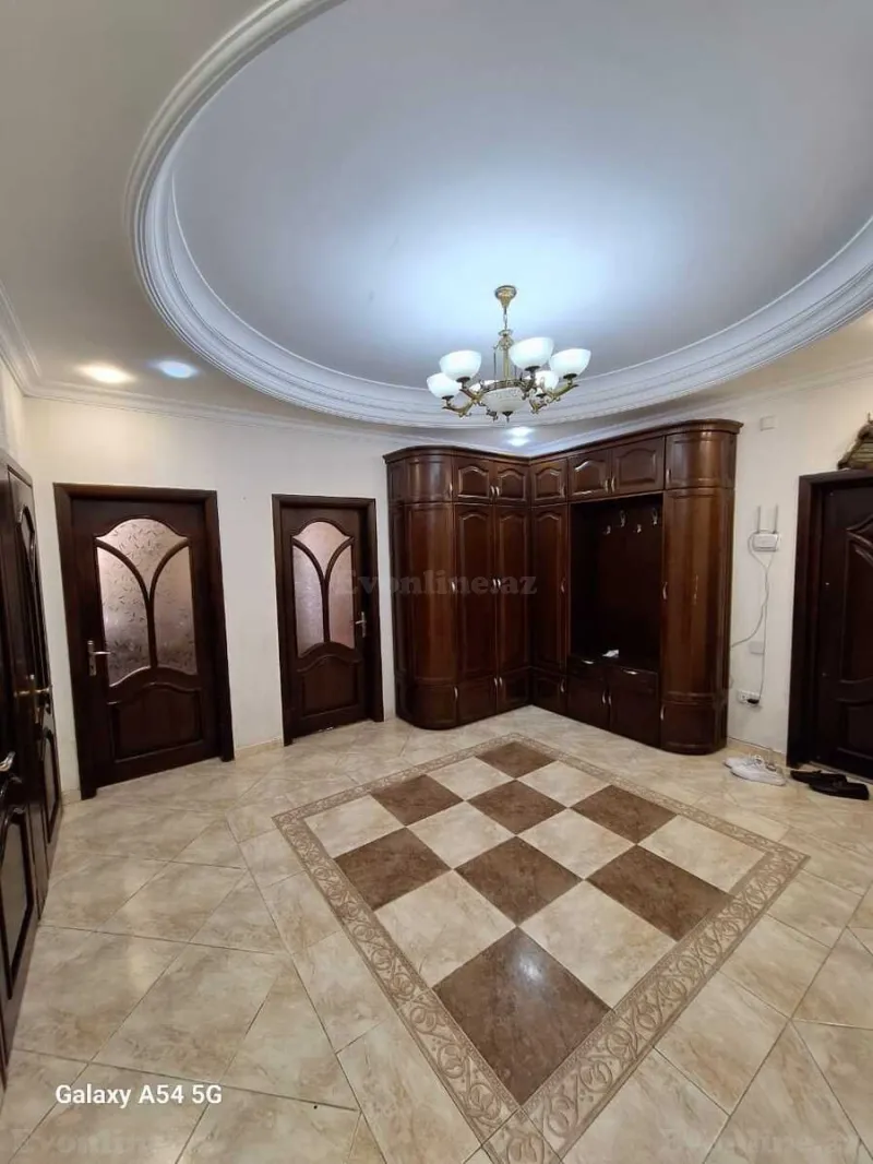 Satılır 3 otaqlı Mənzil Yeni tikili 130 m² Nəriman Nərimanov m. - şəkil 4