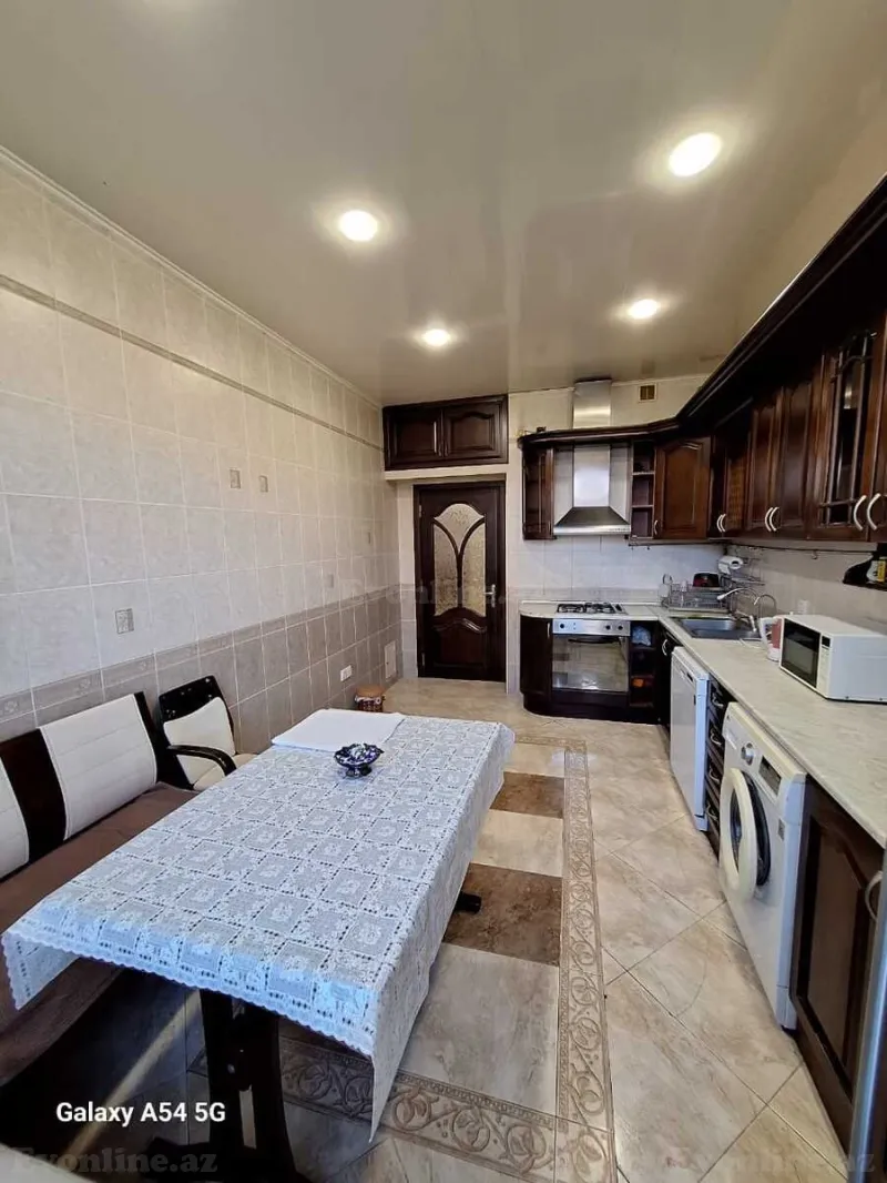 Satılır 3 otaqlı Mənzil Yeni tikili 130 m² Nəriman Nərimanov m. - şəkil 13