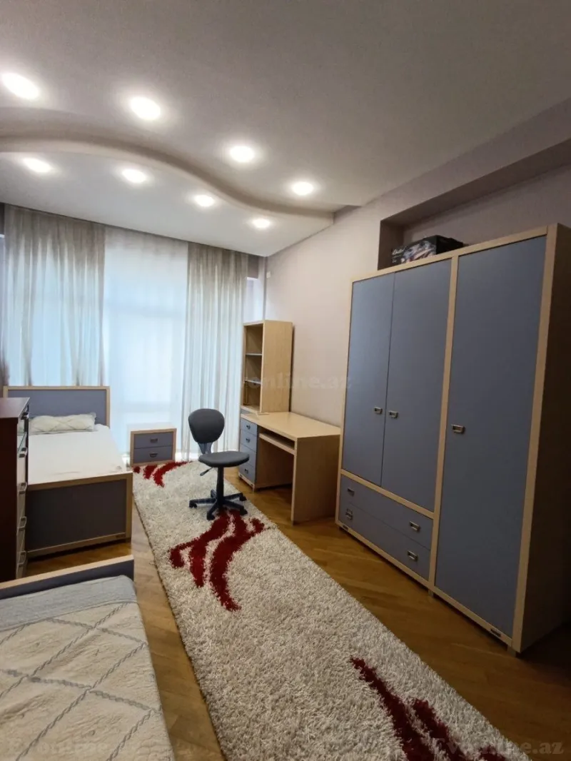 Kirayə verilir 3 otaqlı Mənzil Yeni tikili 150 m² 28 May m. - şəkil 12