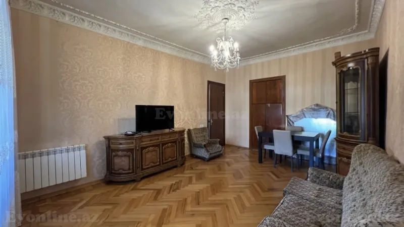 Satılır 3 otaqlı Mənzil Köhnə tikili 110 m² Xətai m. - şəkil 3