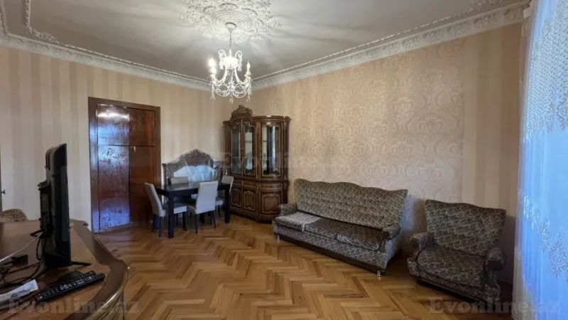 Satılır 3 otaqlı Mənzil Köhnə tikili 110 m² Xətai m. - şəkil 4