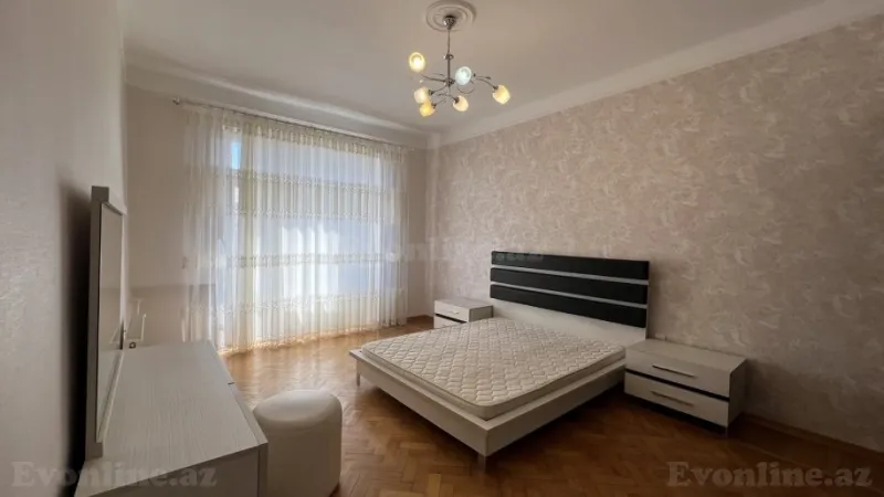 Satılır 3 otaqlı Mənzil Köhnə tikili 110 m² Xətai m. - şəkil 12