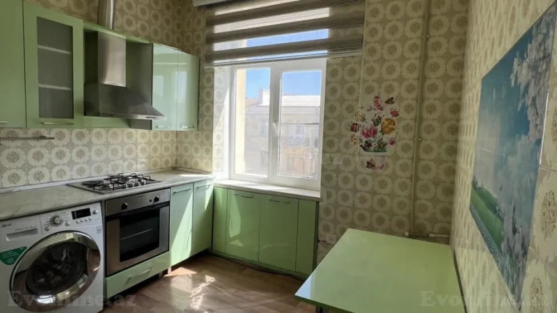 Satılır 3 otaqlı Mənzil Köhnə tikili 110 m² Xətai m. - şəkil 18