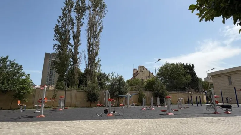 Satılır 2 otaqlı Mənzil Yeni tikili 74 m² Yasamal - şəkil 2