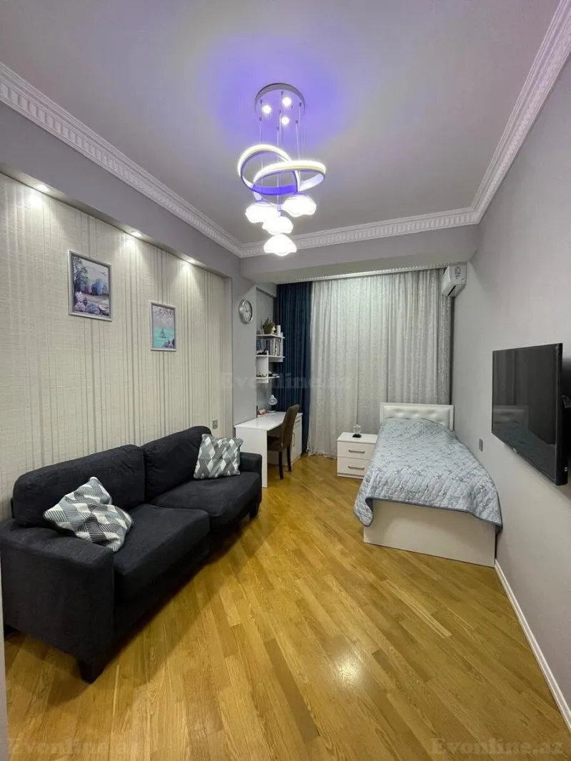 Satılır 4 otaqlı Mənzil Yeni tikili 165 m² 8-ci mikrorayon - şəkil 5