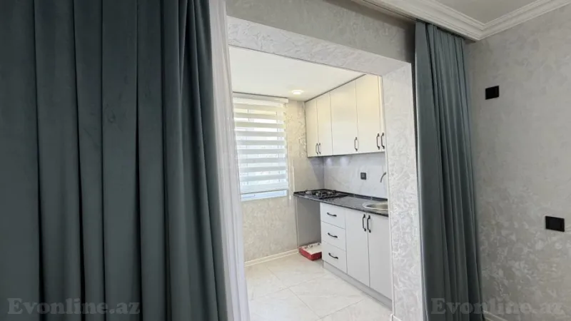 Satılır 2 otaqlı Mənzil Köhnə tikili 35 m² Nizami r. - şəkil 4