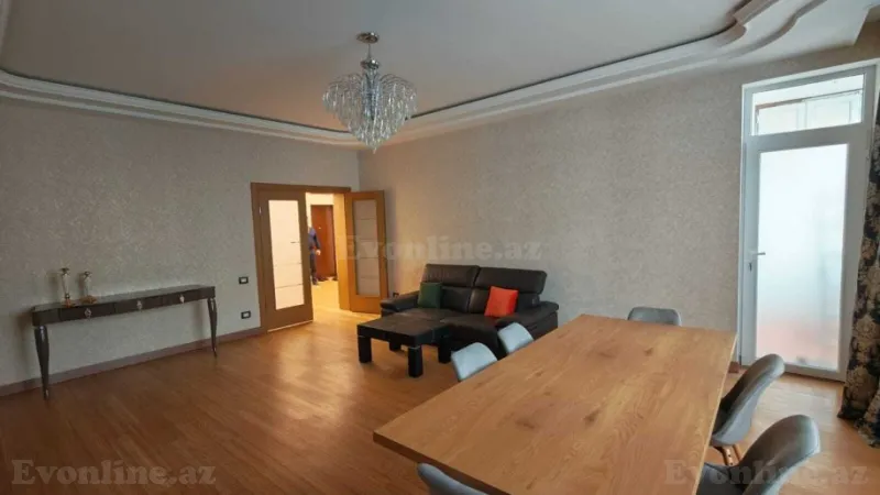 Satılır 4 otaqlı Mənzil Yeni tikili 185 m² Nizami m. - şəkil 4